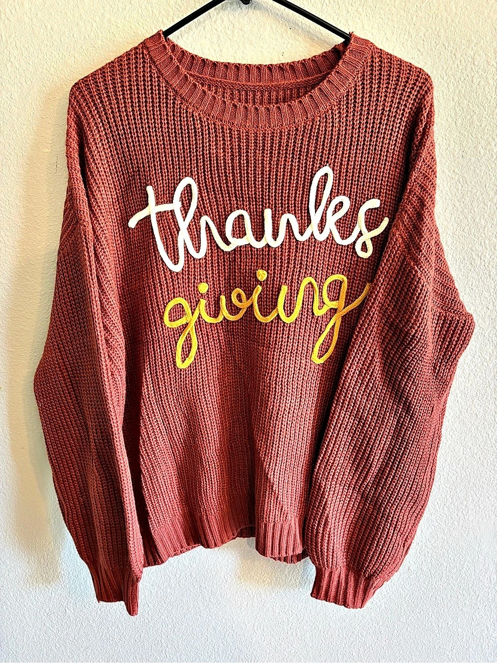 Knit Crewneck Sweater in Red Size Large